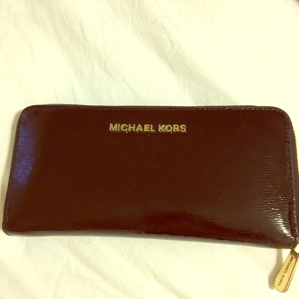 Black wallet